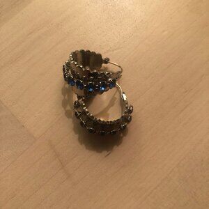 1950' Mid-Century Statement Huggies Costume Jewelry Scalloped Earrings Sapphire